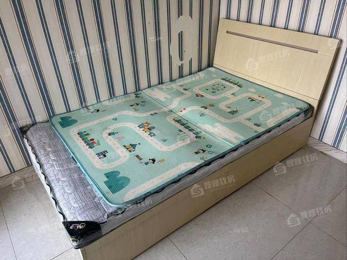 荣盛阿尔卡迪亚新儒苑3室2厅1卫91㎡