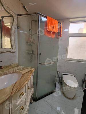 皇家壹里（A区）4室2厅2卫193㎡