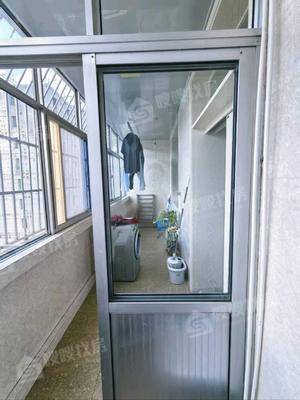 人才宿舍楼3室2厅1卫128㎡