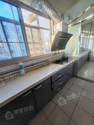 运河公安分局家属院3室2厅2卫126㎡