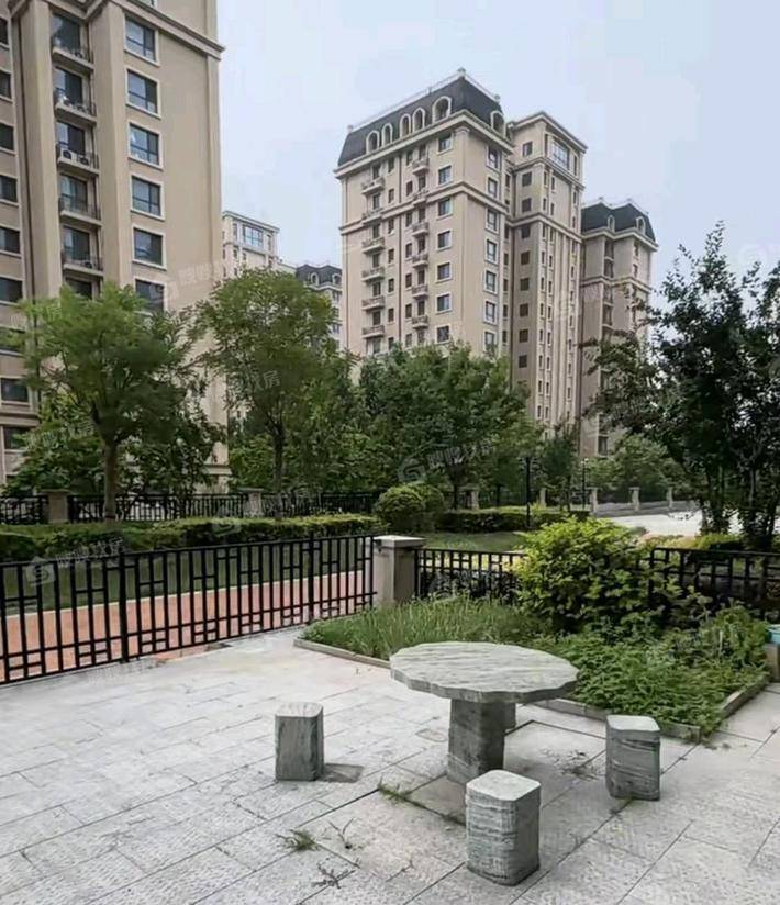 颐和庄园（三期C区）2室2厅1卫92㎡