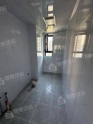 保利堂悦3室2厅2卫115㎡