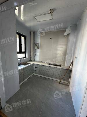 保利堂悦3室2厅2卫115㎡