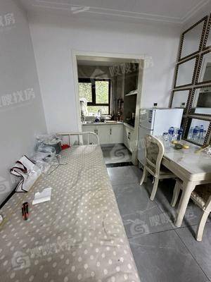 阿尔卡迪亚锦绣天地B区2室2厅1卫74㎡