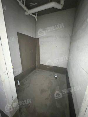 荣盛君兰苑3室2厅2卫110㎡