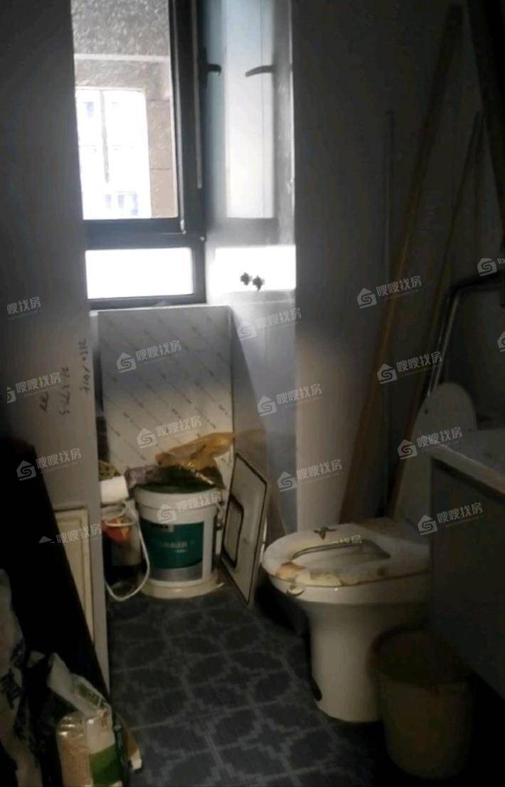碧桂园江山印3室2厅2卫113㎡