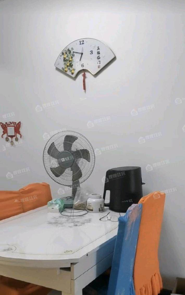 碧桂园江山印3室2厅2卫113㎡