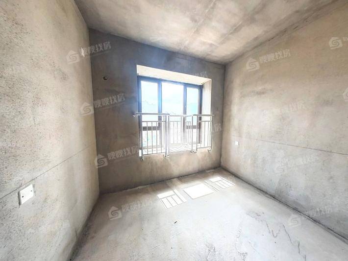 一世界书香华府3室2厅2卫140㎡