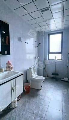 颐和君悦府3室1厅1卫103㎡