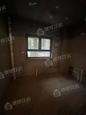 荣盛四季花语3室2厅2卫125㎡