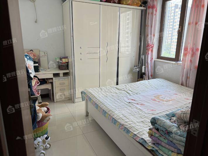 荣盛阿尔卡迪亚新儒苑3室2厅1卫93㎡