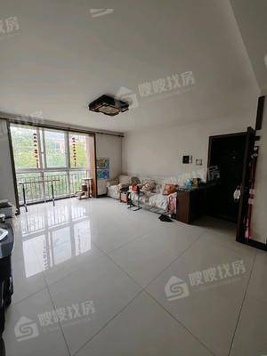 万泰阳光花园3室2厅2卫118㎡