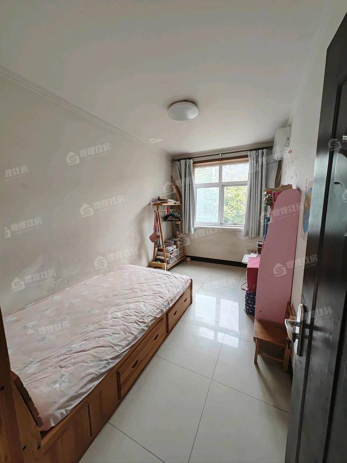 万泰阳光花园3室2厅2卫118㎡