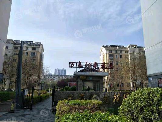 万泰阳光花园3室2厅2卫118㎡