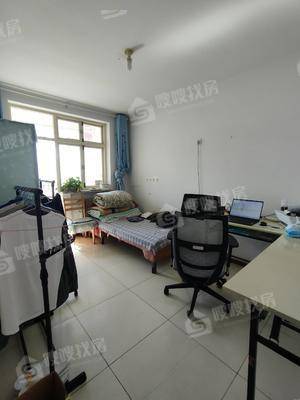 老八中宿舍楼（八中安置楼）2室2厅1卫73㎡