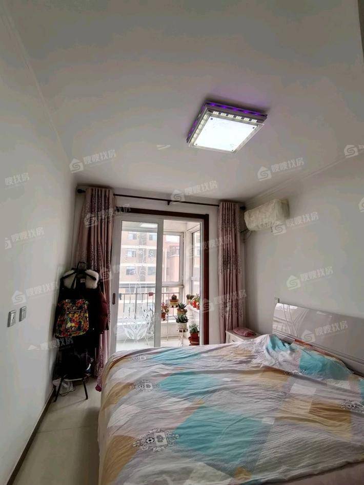 孔雀城B区3室2厅2卫134㎡