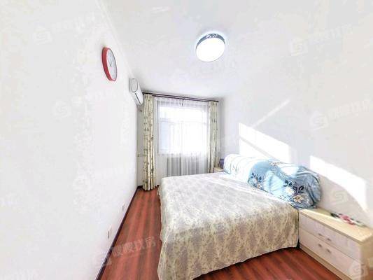 司法局宿舍4室2厅2卫164㎡