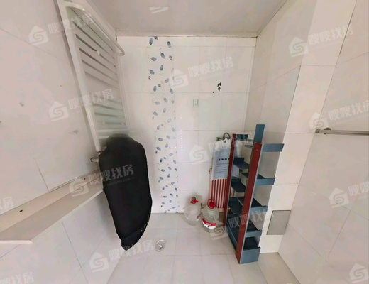 荣盛丽水花庭3室2厅2卫119㎡