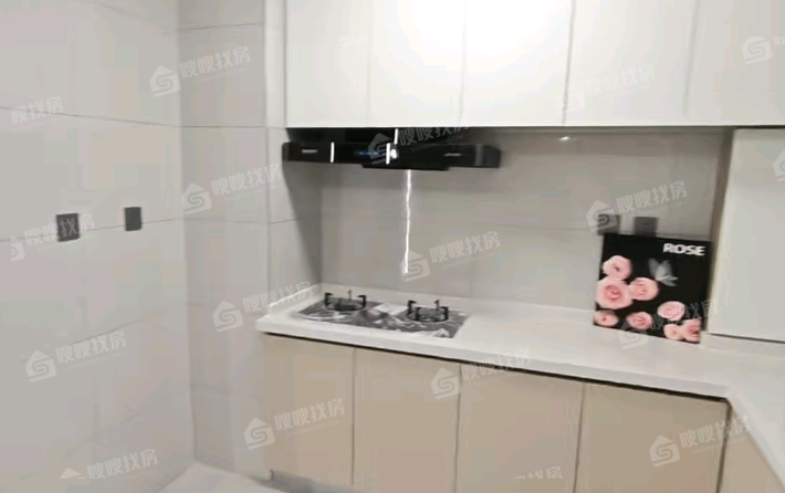 荣盛锦绣学府3室2厅1卫110㎡