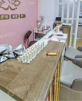 吾悦华府3室2厅1卫121㎡