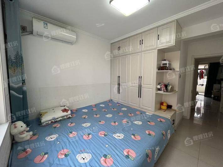德富悦城3室2厅2卫128㎡