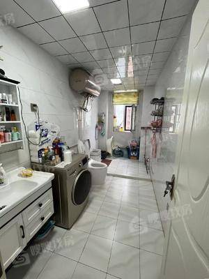 德富悦城3室2厅2卫128㎡