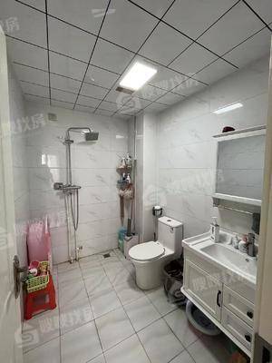 德富悦城3室2厅2卫128㎡
