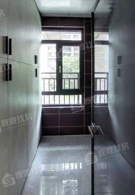 天成岭秀岭贤府3室2厅2卫145㎡