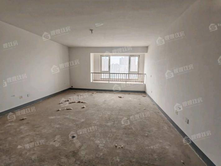 皇家壹里（C区）5室2厅2卫239㎡