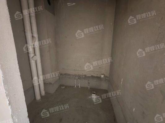皇家壹里（C区）5室2厅2卫239㎡