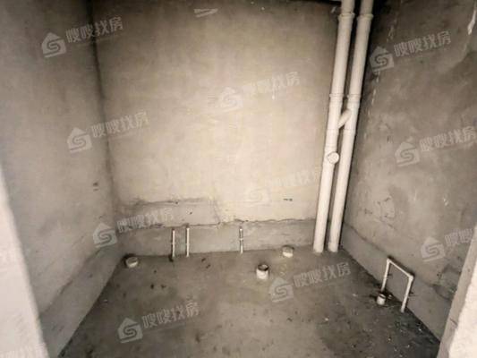 皇家壹里（C区）5室2厅2卫239㎡