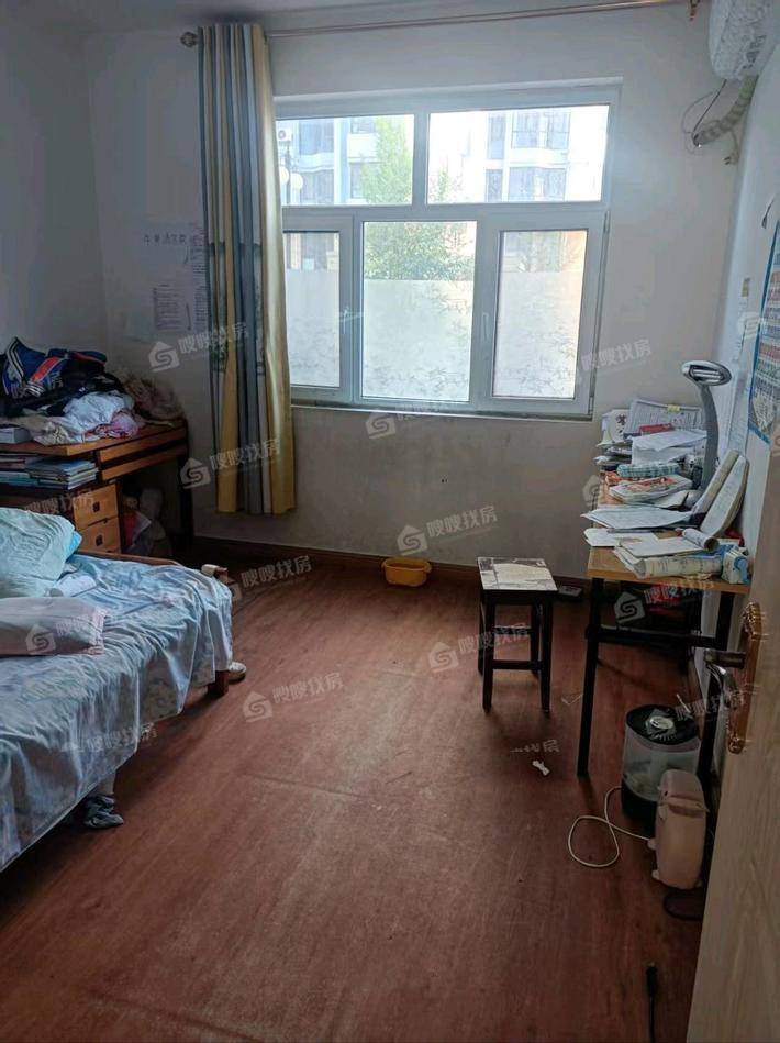 御宇国际三期（轩瑞苑）3室2厅2卫130㎡