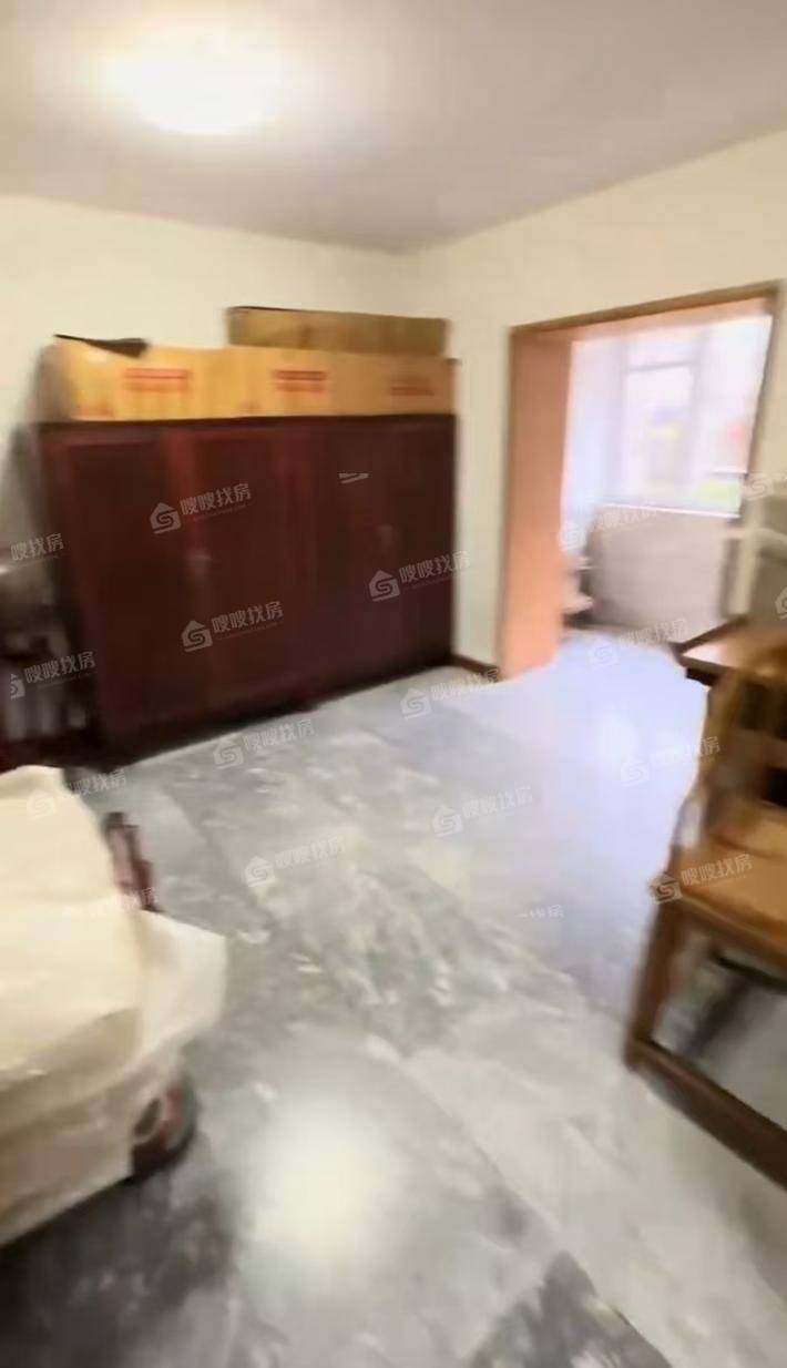 颐和庄园一期5室2厅3卫262㎡
