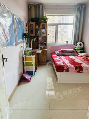 凤凰城（A区）3室1厅1卫89㎡