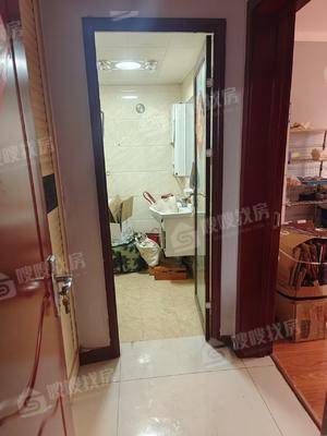 天成郡府西区3室2厅2卫122㎡