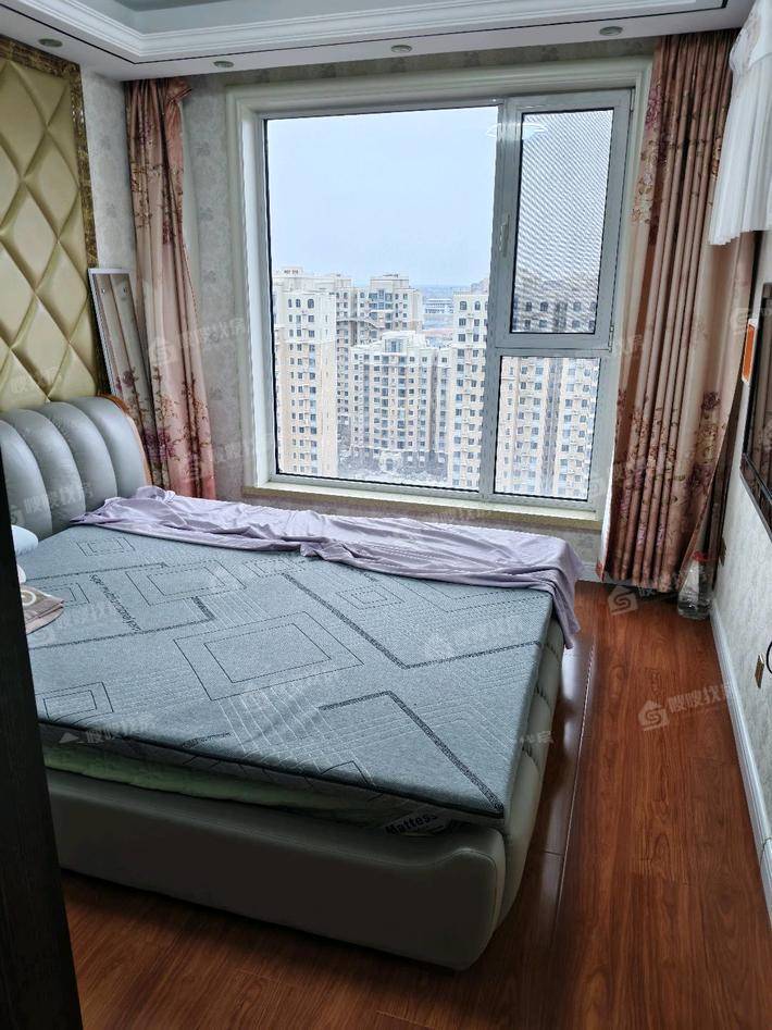 天成熙园一期3室2厅1卫110㎡