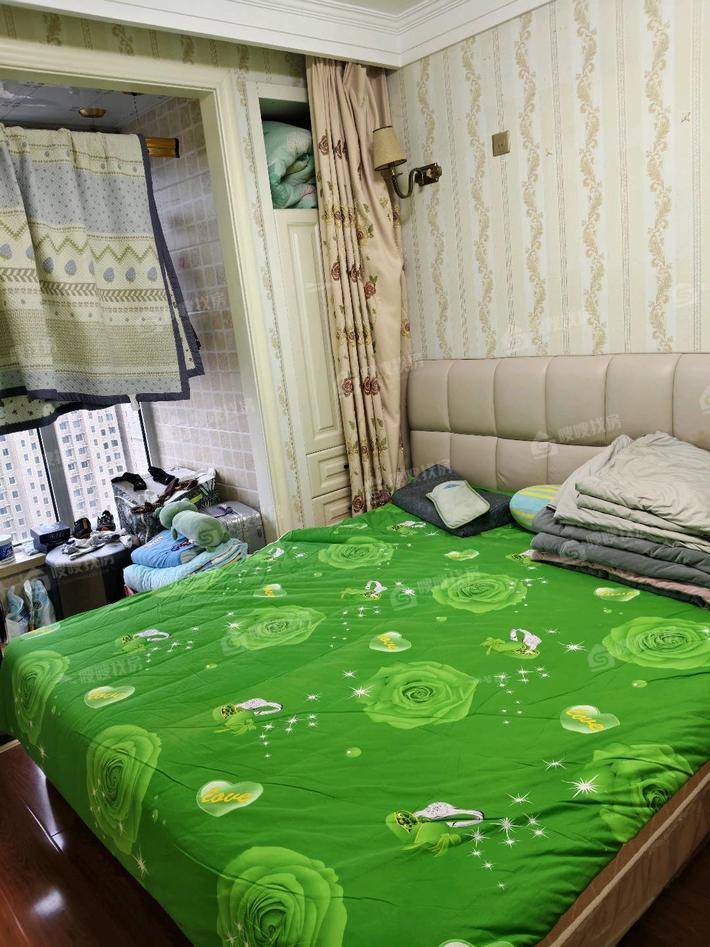 天成熙园一期3室2厅1卫110㎡