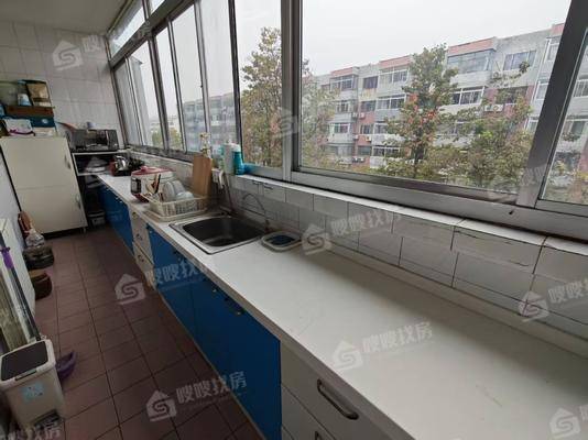 供电公司南院小区3室2厅1卫114㎡