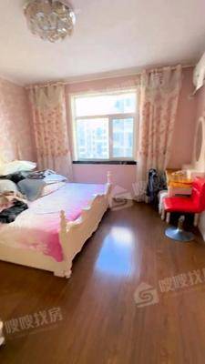 孔雀城B区4室2厅2卫163㎡