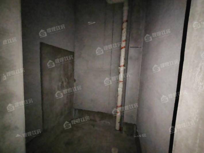 颐和荣盛华府（北区）4室2厅3卫187㎡