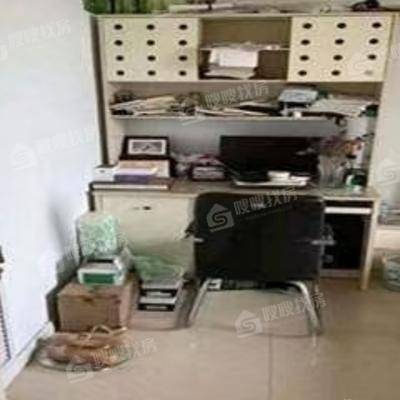万泰丽景东区3室2厅1卫101㎡