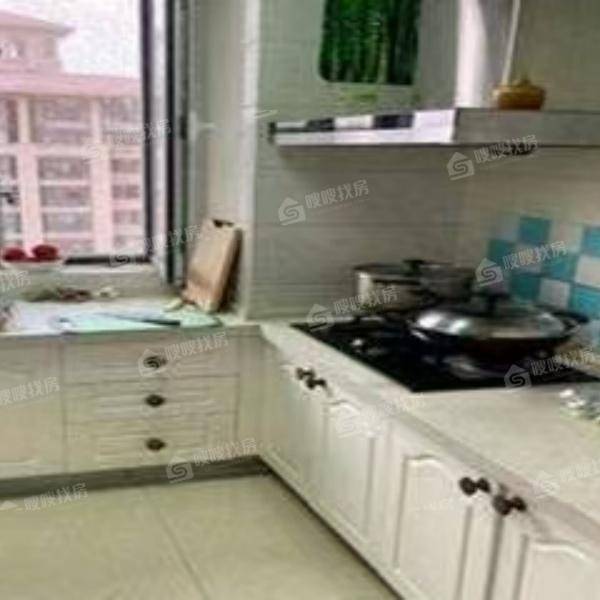 万泰丽景东区3室2厅1卫101㎡
