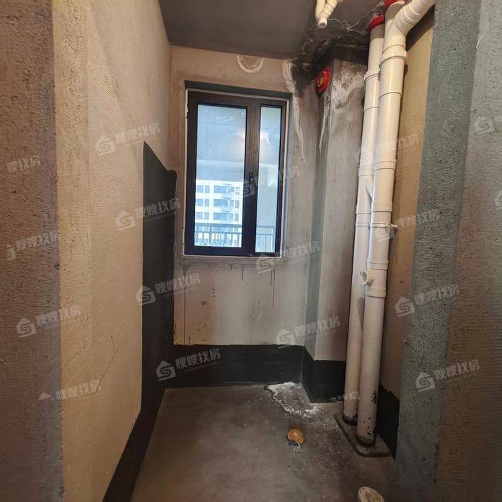 吾悦华府3室2厅2卫110㎡
