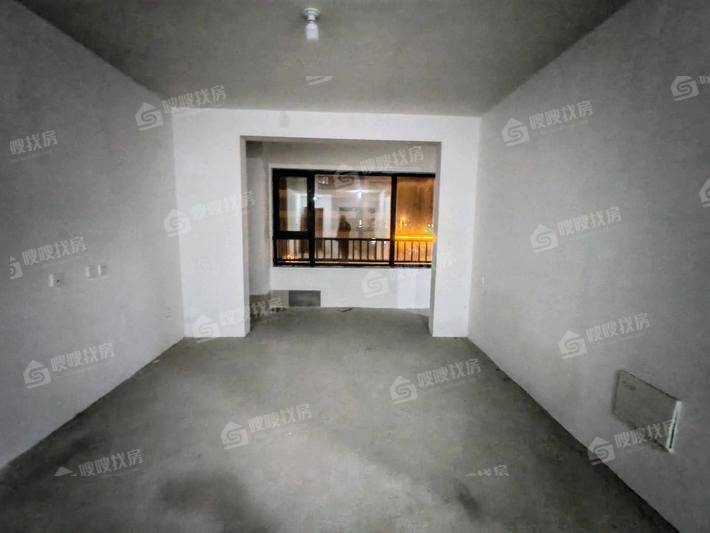 保利堂悦3室2厅2卫115㎡