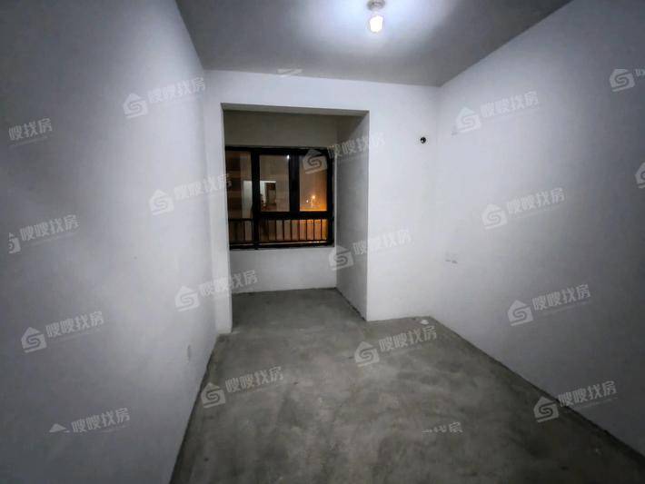 保利堂悦3室2厅2卫115㎡