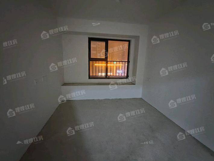 保利堂悦3室2厅2卫115㎡