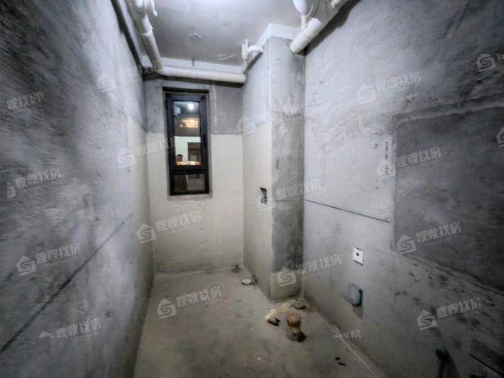 保利堂悦3室2厅2卫115㎡