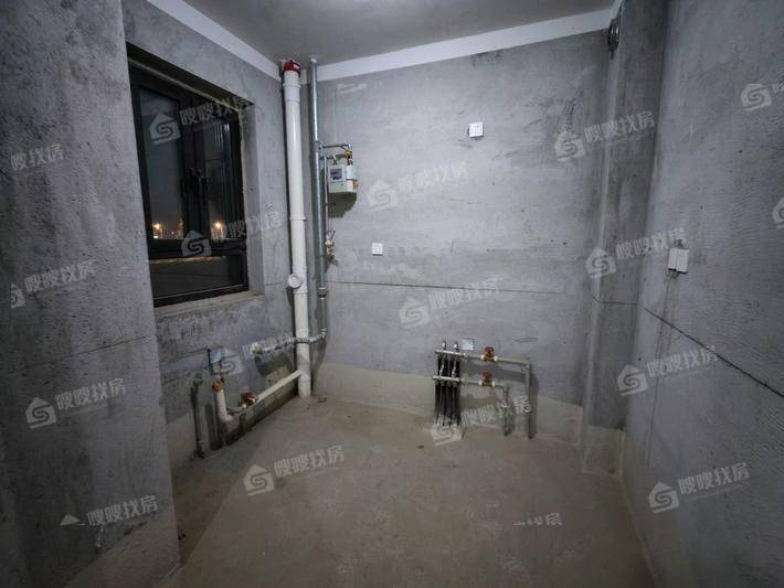 保利堂悦3室2厅2卫115㎡