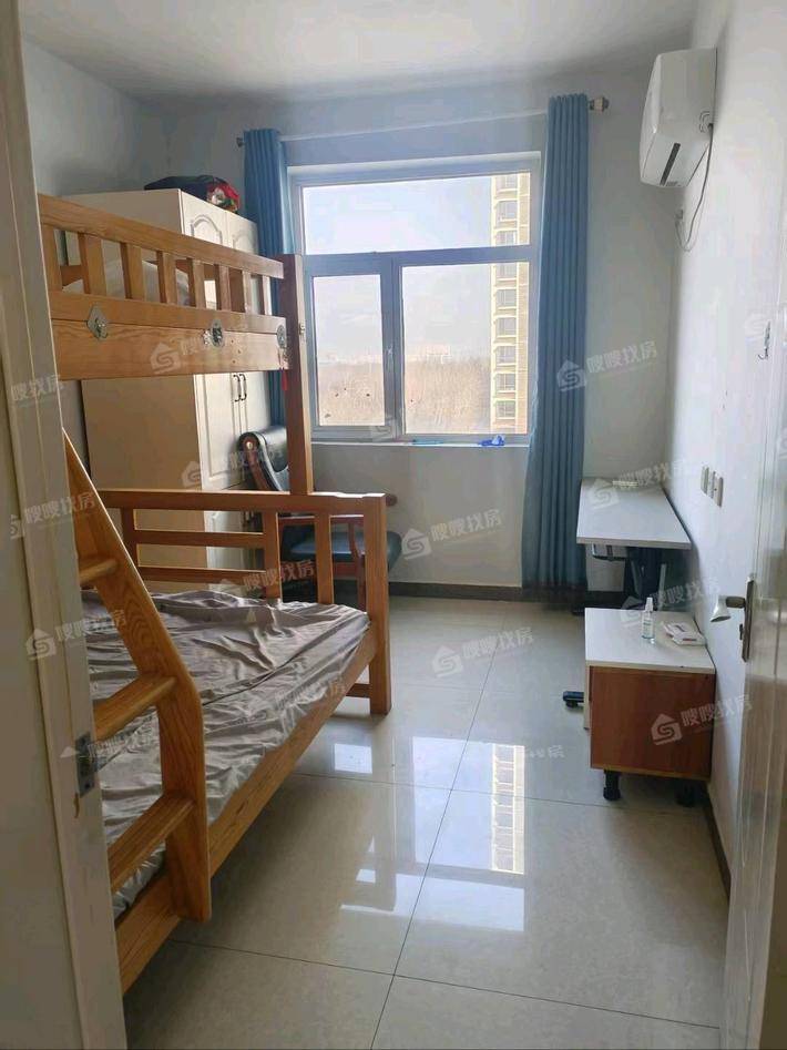 贻成御景国际3室2厅2卫138㎡