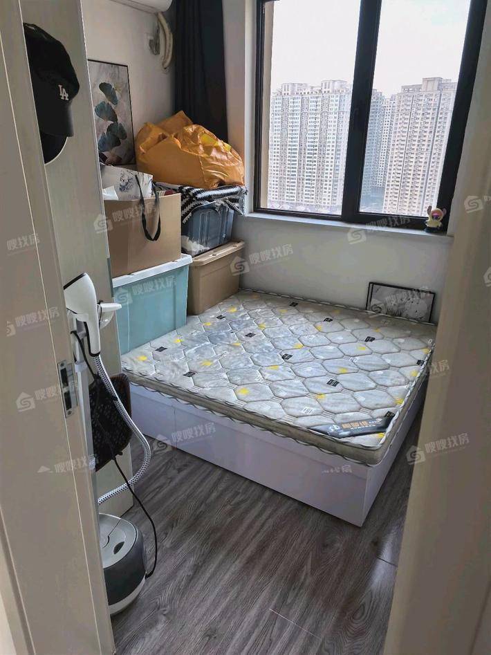 吾悦华府3室2厅2卫121㎡